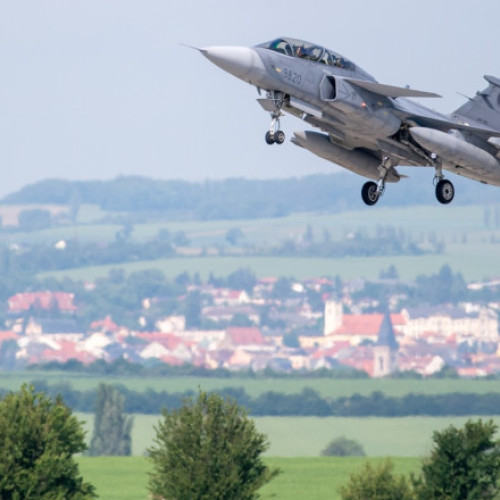 Suedia va trimite avioane Gripen pentru misiuni NATO în Polonia