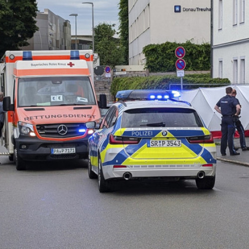 Barbat de 48 de ani arestat după ce a intrat cu mașina într-un grup de persoane în Passau, Germania