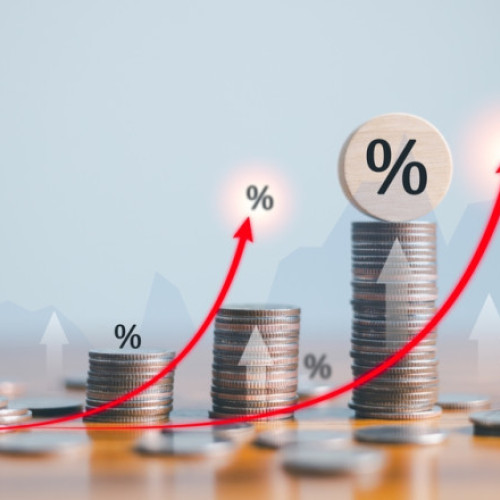 Bolojan: TVA crește de la 19% la 21%. Ce produse rămân la cota redusă de 11% și când intră în vigoare măsura