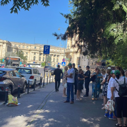Video A 4-a zi de proteste. „Copiii și bătrânii din grija noastră sunt și responsabilitatea voastră” spun angajații din asistență socială
