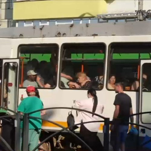 Video Angajații STB, nemulțumiți de măsurile de austeritate și lipsurile din transportul public. Sindicaliștii iau în considerare greva