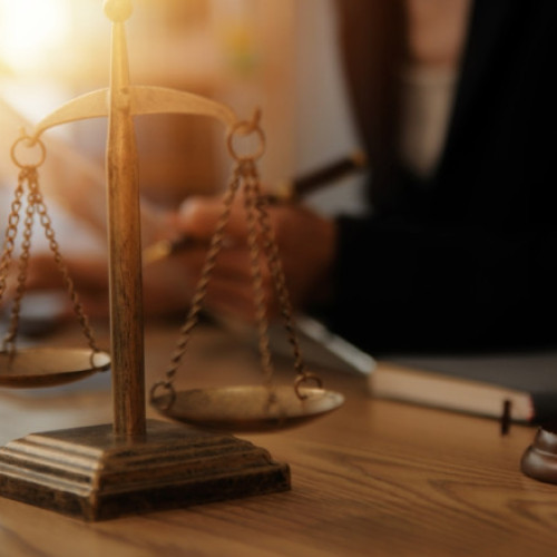 Concluziile raportului Comisiei Europene privind statul de drept din România: legile justiției, problema prescripției și mass-media