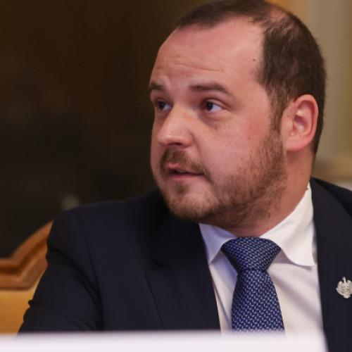 Rogobete, despre mâncarea din spitale: Voi sta la masă cu managerul spitalului şi vom mânca amândoi ce primesc pacienţii