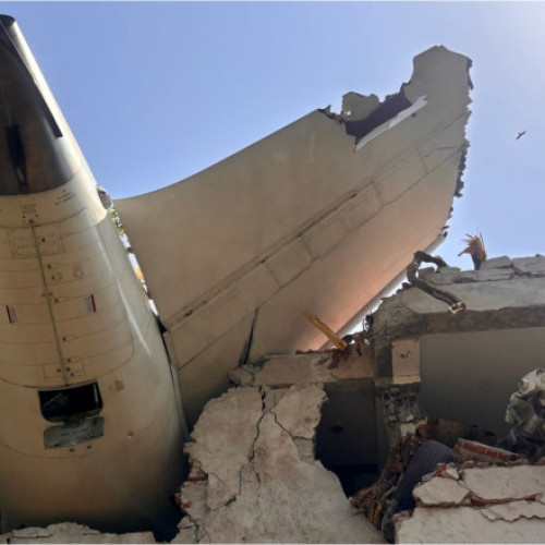 Nouă pistă privind cauza accidentului în care un Boeing 787 Dreamliner al Air India s-a prăbușit la 30 de secunde de la decolare