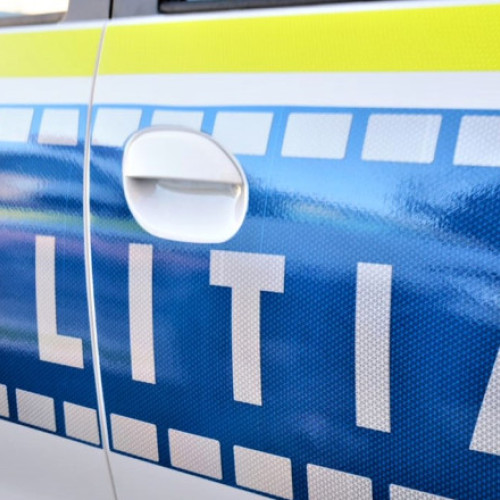 Polițiștii continuă să îl caute pe bărbatul din Mureș care și-a ucis iubita și a dat foc casei în care se afla