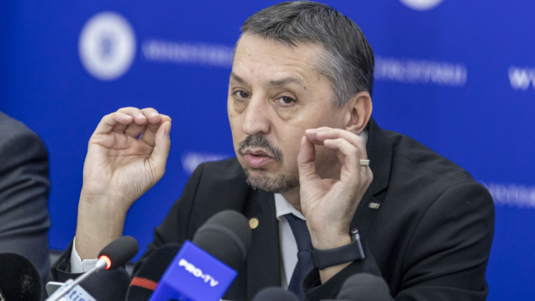 Ministrul Educației cere regândire buget pentru anul viitor și verificarea comasărilor