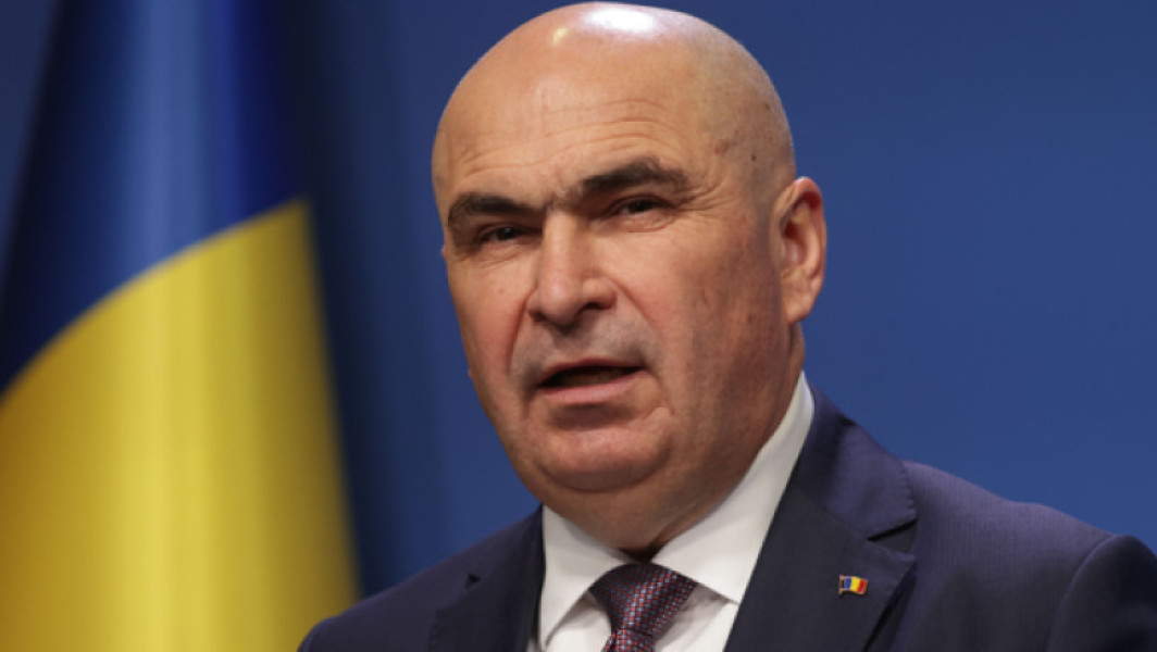 Bolojan: salariile din învățământ pot crește după 2026; proteste ale profesorilor