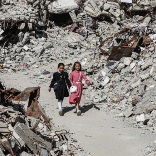 Bombardamentul spitalului Al Rantisi din Gaza denunţat de Ministerul Sănătăţii