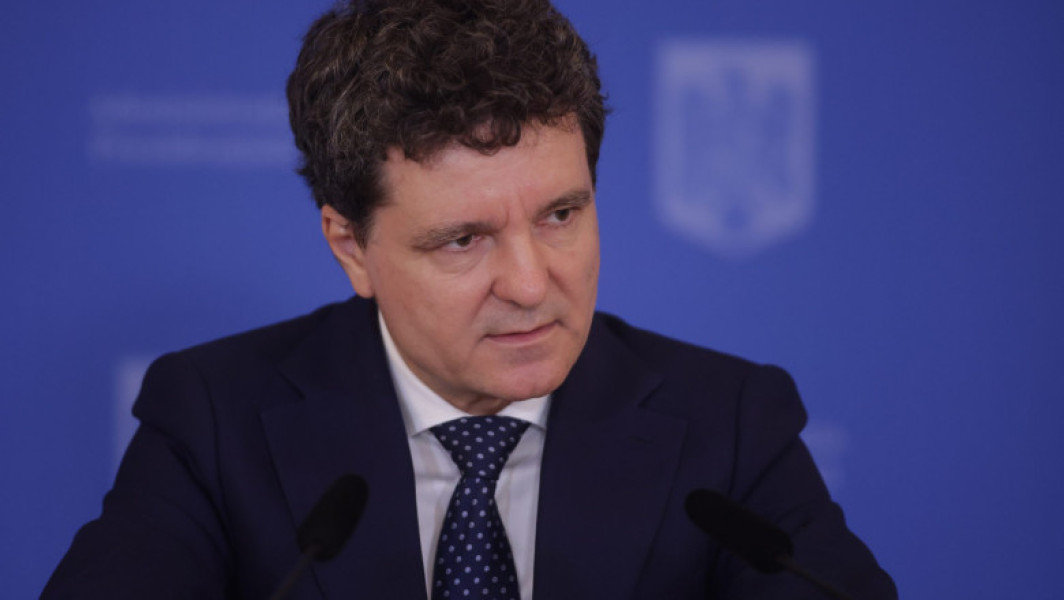 CCR a admis obiecția lui Nicușor Dan privind transferul gratuit al unui teren în Suceava
