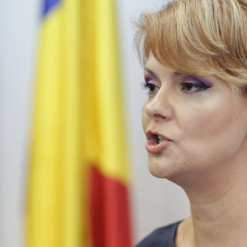 Primarul Craiovei critică propunerea de reducere a 13.000 de posturi din administraţie