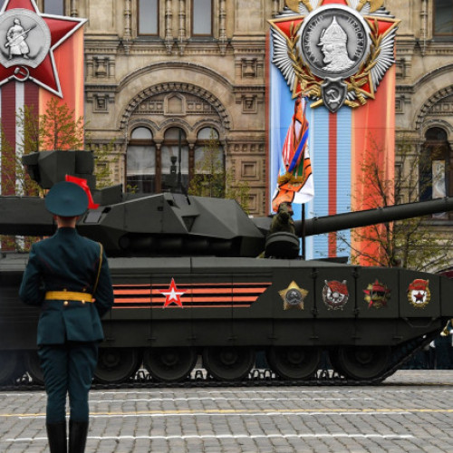 Rusii anunță un nou vehicul de luptă pentru sprijinul tancurilor, bazat pe T-14 Armata