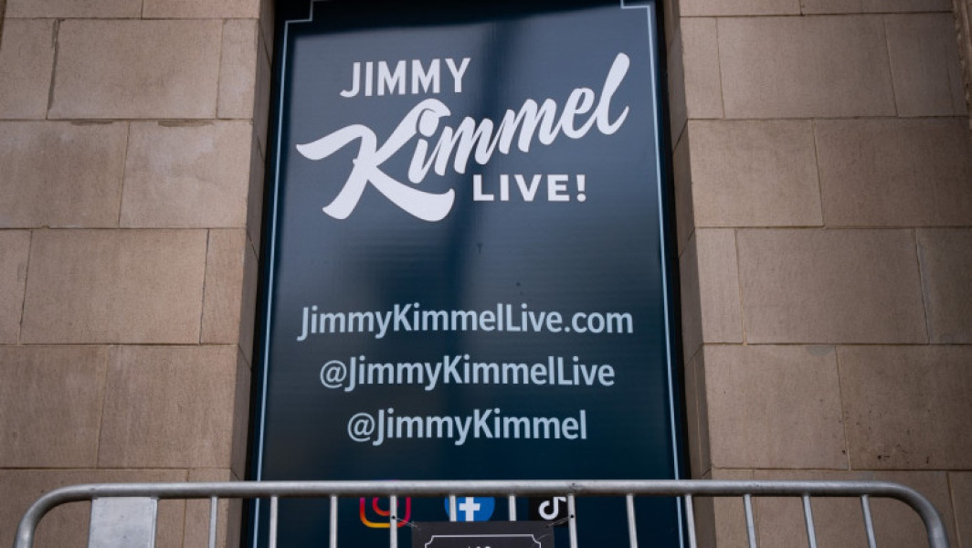 ABC retrage emisiunea lui Jimmy Kimmel după controverse, sindicatele critică decizia