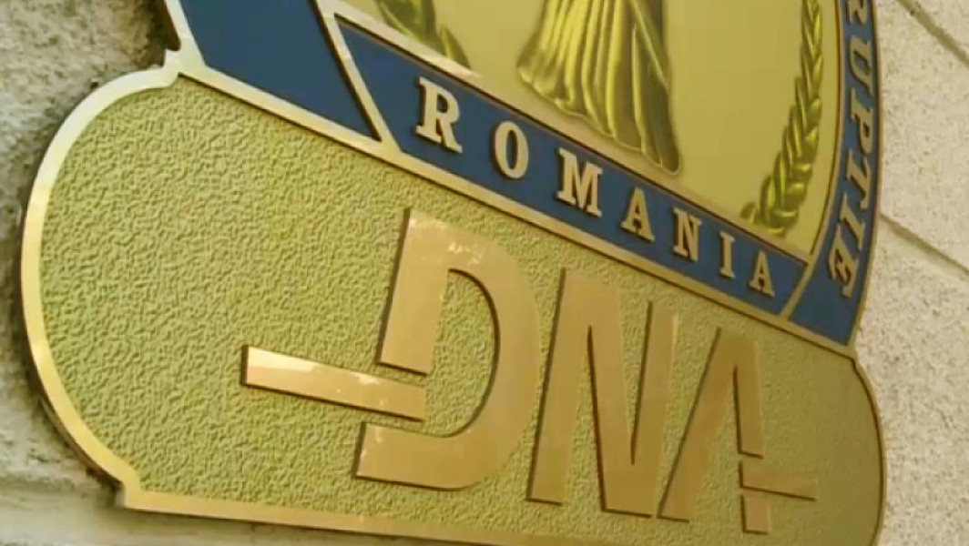 Procurorii DNA fac percheziții la Consiliul Județean Brașov și Compania Apa